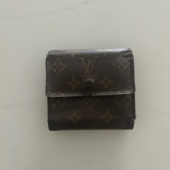 Louis Vuitton Monogram Trifold Wallet - Picture 3 of 10